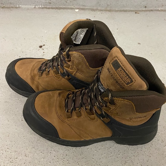 Kodiak Waterproof Steel Toed Boots - Picture 3 of 4